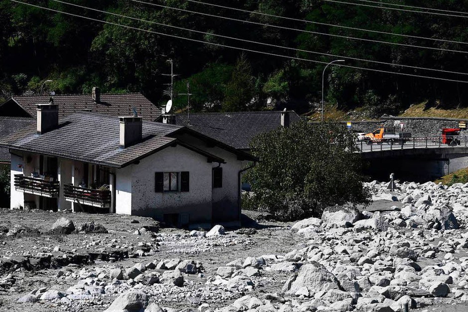 Im Schweizer Kanton Graubünden ist eine gewaltige Gerölllawine vom Piz Cengalo abgegangen. (Foto: AFP) Im Schweizer Kanton Graubünden ist eine gewaltige Gerölllawine vom Piz Cengalo abgegangen. (Foto: AFP)