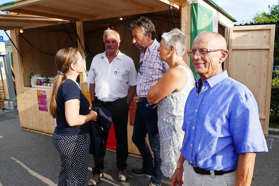 Von Freitag bis Sonntag ging das 50. Trottoirfest über die Bühne, mit Eröffnung, Fassanstich, Bands, Sparkassenempfang und Bewirtung (Foto: Ingrid Böhm-Jacob) Von Freitag bis Sonntag ging das 50. Trottoirfest über die Bühne, mit Eröffnung, Fassanstich, Bands, Sparkassenempfang und Bewirtung (Foto: Ingrid Böhm-Jacob)
