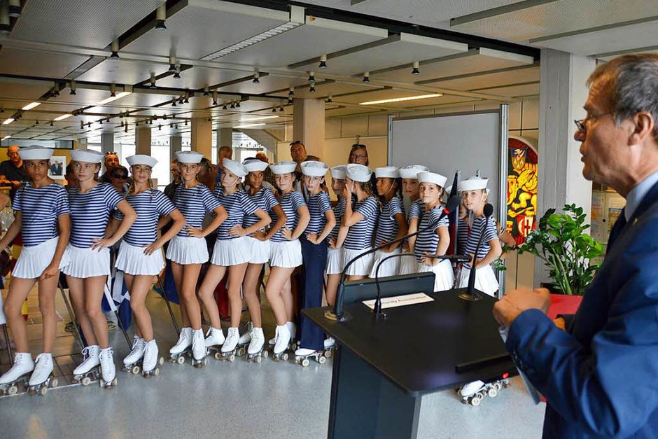 Die Marinettes de Fécamp wurden im Rathaus offiziell empfangen. (Foto: Horatio Gollin) Die Marinettes de Fécamp wurden im Rathaus offiziell empfangen. (Foto: Horatio Gollin)