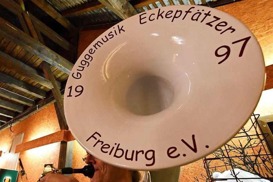 fetzige Musik mit den Eckepfätzer (Foto: Rita Eggstein) fetzige Musik mit den Eckepfätzer (Foto: Rita Eggstein)