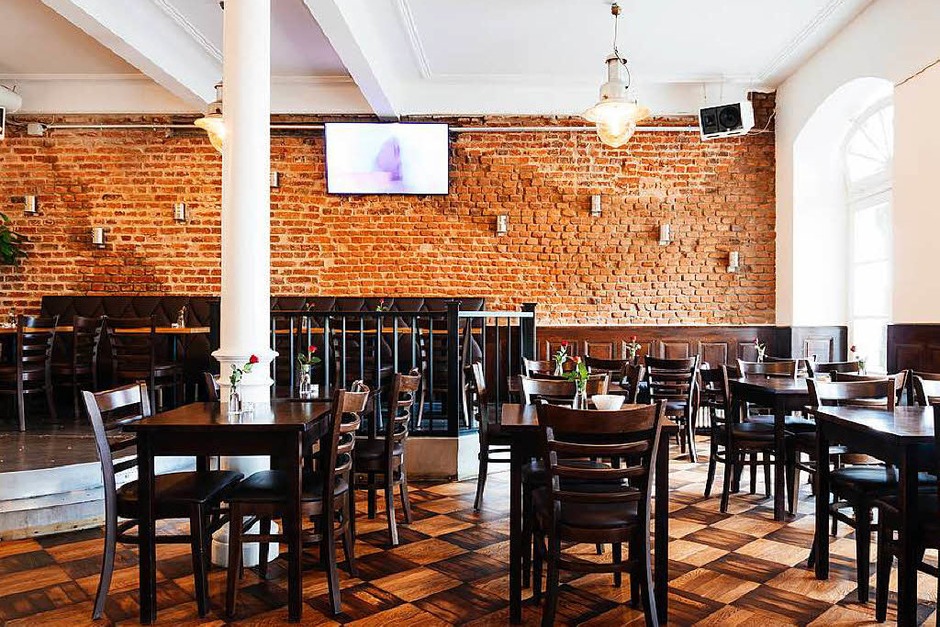 Am Freitag feierte die Bar "Lebemann" in der Habsburgerstraße Eröffnung. Es gab Cocktails und Wurstsalat. (Foto: FABIO TESTA) Am Freitag feierte die Bar "Lebemann" in der Habsburgerstraße Eröffnung. Es gab Cocktails und Wurstsalat. (Foto: FABIO TESTA)