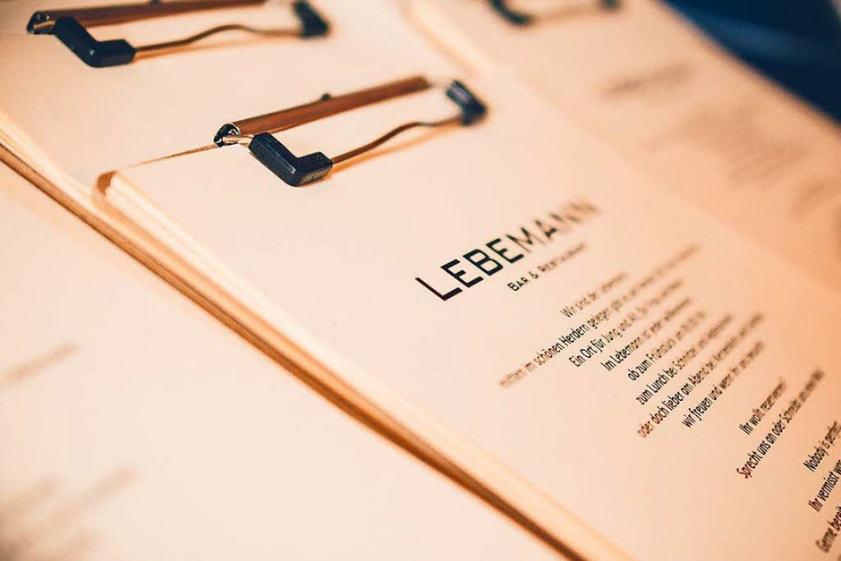 Am Freitag feierte die Bar "Lebemann" in der Habsburgerstraße Eröffnung. Es gab Cocktails und Wurstsalat. (Foto: FABIO TESTA) Am Freitag feierte die Bar "Lebemann" in der Habsburgerstraße Eröffnung. Es gab Cocktails und Wurstsalat. (Foto: FABIO TESTA)