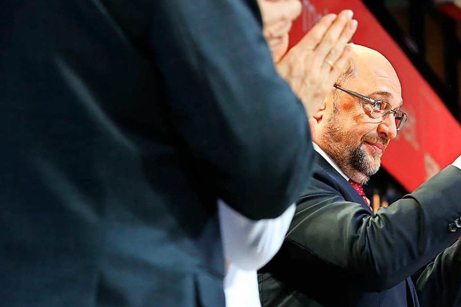 Martin Schulz versucht, Zuversicht zu vermitteln. (Foto: dpa) Martin Schulz versucht, Zuversicht zu vermitteln. (Foto: dpa)