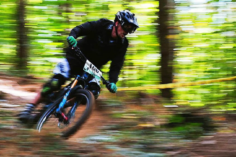 Mountainbiker im Freiburger Wald. (Foto: Miroslav Dakov) Mountainbiker im Freiburger Wald. (Foto: Miroslav Dakov)