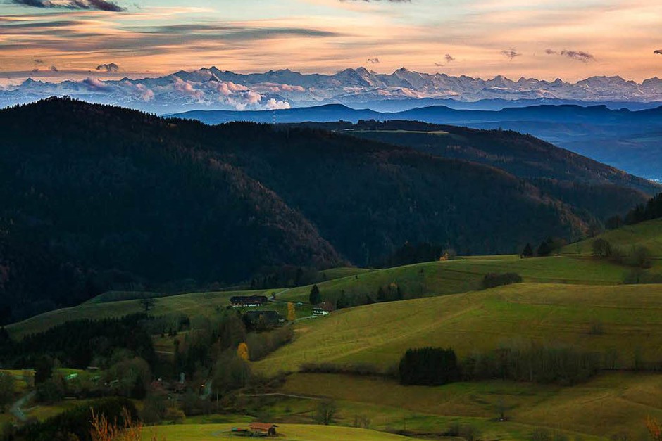 Kategorie Land: Fernsichten im Schwarzwald (Schopfheim) (Foto: Fabian Hauser) Kategorie Land: Fernsichten im Schwarzwald (Schopfheim) (Foto: Fabian Hauser)