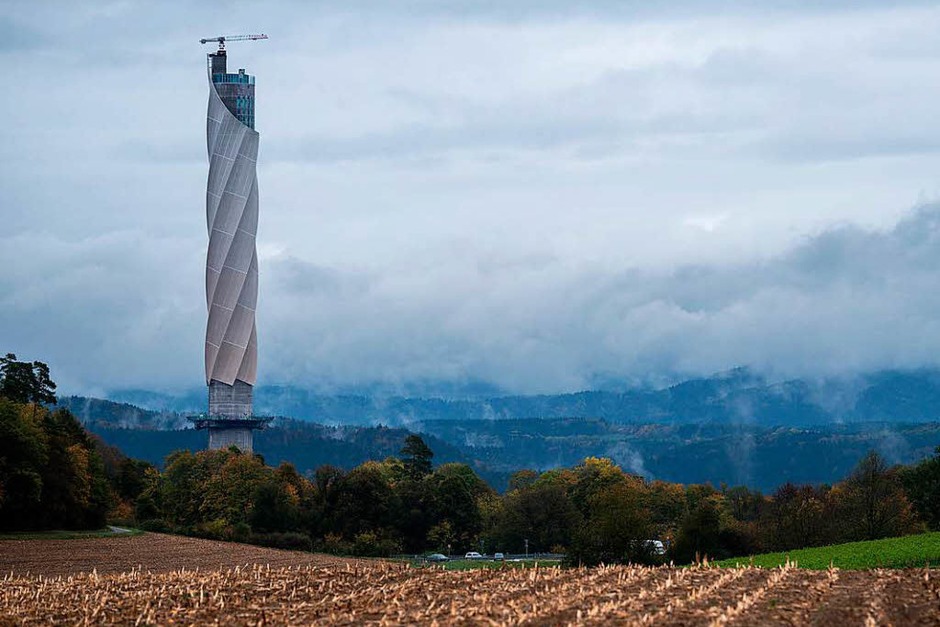 Monumental: der Testturm (Foto: dpa) Monumental: der Testturm (Foto: dpa)