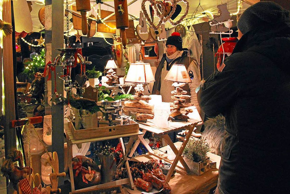 Impressionen vom Vogtsburger Weihnachtsmarkt (Foto: Herbert Trogus) Impressionen vom Vogtsburger Weihnachtsmarkt (Foto: Herbert Trogus)
