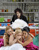 Schlampe in der Reality Soap Schlampe in der Reality Soap