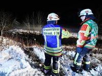 45-Jähriger rettet drei Menschen aus Auto in einem eiskalten Fluss 45-Jähriger rettet drei Menschen aus Auto in einem eiskalten Fluss