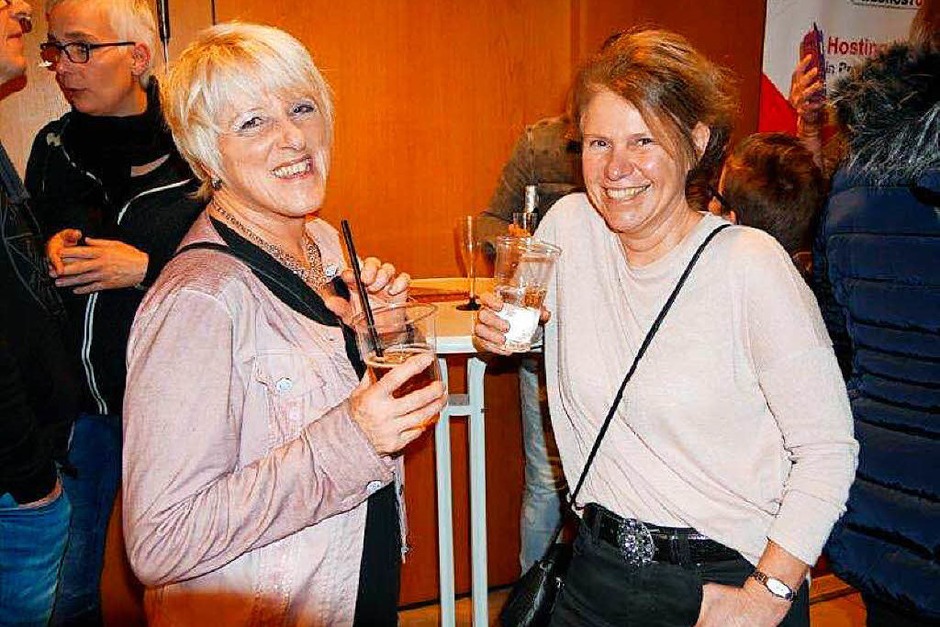 Die Band Sameday Records begeisterte am Mittwochabend im ausverkauften Bad Säckinger Kursaal die Besucher. Die Band Sameday Records begeisterte am Mittwochabend im ausverkauften Bad Säckinger Kursaal die Besucher.