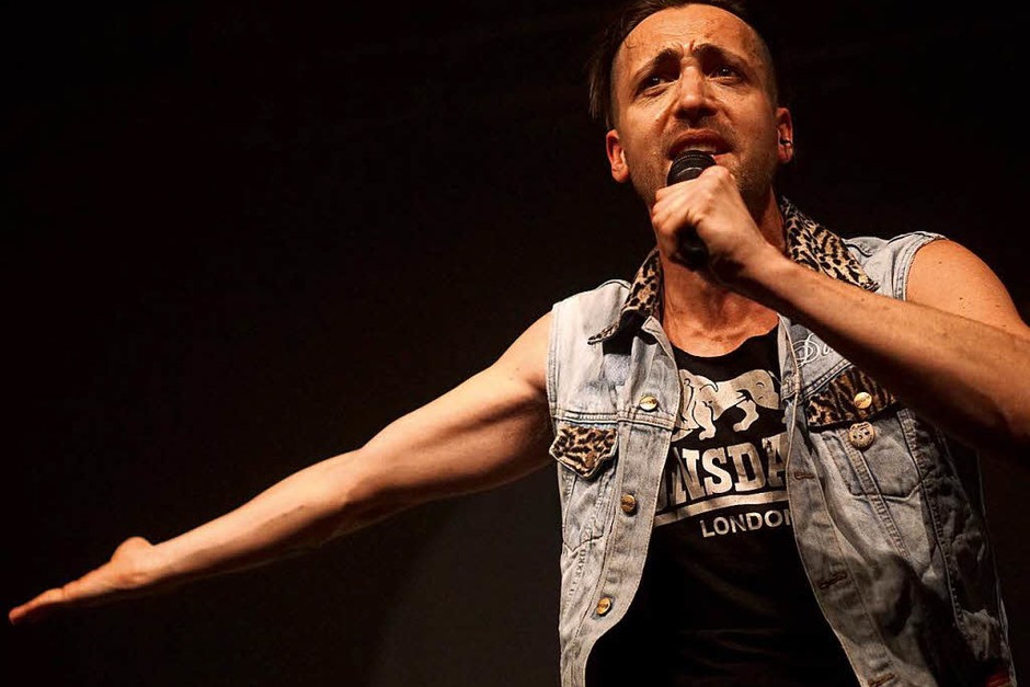 Loten die Grenzen des HipHop-Kosmos neu aus: Die Antilopen Gang. (Foto: Simon Langemann) Loten die Grenzen des HipHop-Kosmos neu aus: Die Antilopen Gang. (Foto: Simon Langemann)