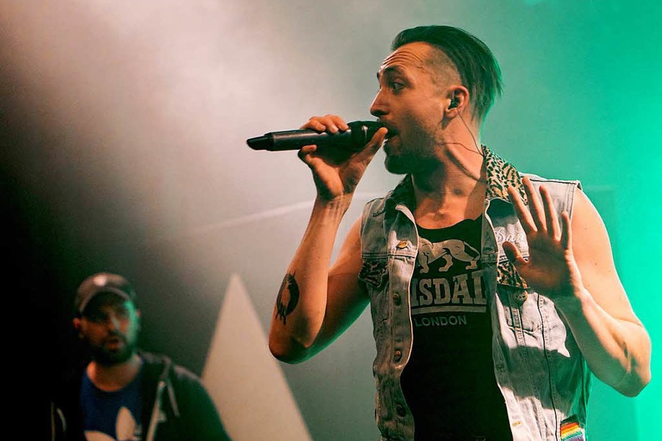 Loten die Grenzen des HipHop-Kosmos neu aus: Die Antilopen Gang. (Foto: Simon Langemann) Loten die Grenzen des HipHop-Kosmos neu aus: Die Antilopen Gang. (Foto: Simon Langemann)