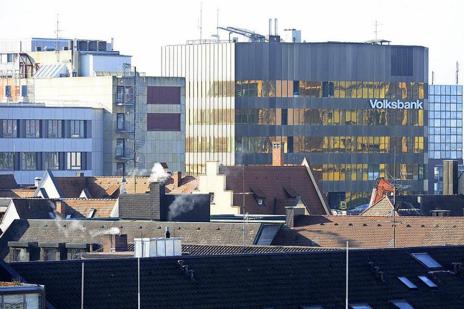 Abrissarbeiten an der Bismarckallee in Freiburg sind im vollen Gange. (Foto: Ingo Schneider) Abrissarbeiten an der Bismarckallee in Freiburg sind im vollen Gange. (Foto: Ingo Schneider)