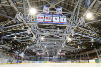 Massenschlägerei nach Spiel des EHC Freiburg gegen Bietigheim Steelers Massenschlägerei nach Spiel des EHC Freiburg gegen Bietigheim Steelers