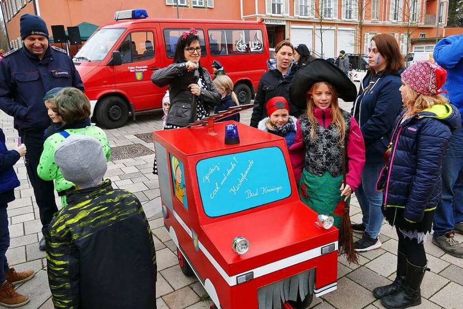 Jugendfeuerwehr Bad Krozingen (Foto: Hans-Peter Müller) Jugendfeuerwehr Bad Krozingen (Foto: Hans-Peter Müller)