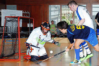 Floorball: Eishockey ohne Eis – und nicht so hart Floorball: Eishockey ohne Eis – und nicht so hart