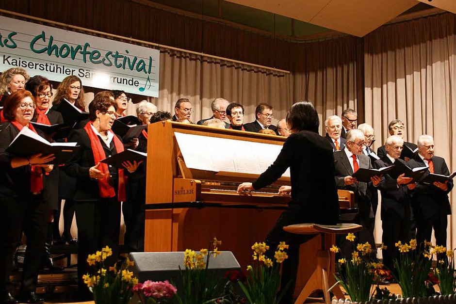 Chorfestival in Bahlingen: Chorvereinigung Amicitia Endingen 1845 (Foto: Christiane Franz) Chorfestival in Bahlingen: Chorvereinigung Amicitia Endingen 1845 (Foto: Christiane Franz)