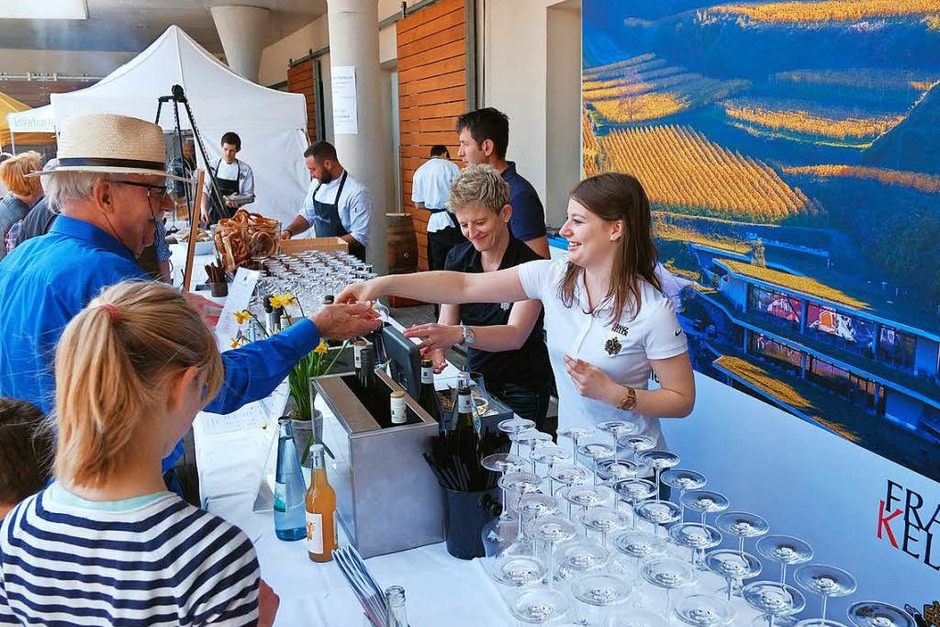 2. Genussmarkt der Badischen Zeitung und dem Weingut Franz Keller. (Foto: Miroslav Dakov) 2. Genussmarkt der Badischen Zeitung und dem Weingut Franz Keller. (Foto: Miroslav Dakov)