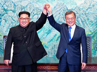 Fotos: Nord- und Südkorea läuten "Ära des Friedens" ein – ohne Atomwaffen Fotos: Nord- und Südkorea läuten "Ära des Friedens" ein – ohne Atomwaffen