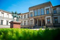 Staatsgalerie feiert 175. Geburtstag mit Ausstellung "#meinmuseum" Staatsgalerie feiert 175. Geburtstag mit Ausstellung "#meinmuseum"
