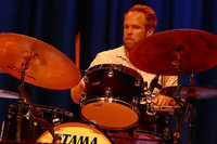 Eberhard Weber, Emil Brandqvist und Enrico Rava beim Forum Jazz Festival in Merzhausen Eberhard Weber, Emil Brandqvist und Enrico Rava beim Forum Jazz Festival in Merzhausen