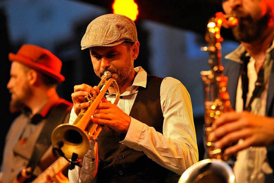 The Nutty Boys feat. Anja Lehmann (Freitag, 21 Uhr, Kronenplatz) (Foto: Hans-Peter Müller) The Nutty Boys feat. Anja Lehmann (Freitag, 21 Uhr, Kronenplatz) (Foto: Hans-Peter Müller)