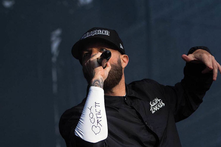 Limp Bizkit beim I EM Music Festival in Emmendingen: gepflegte Eskalation und schweißdurchtränkte Zuschauer. (Foto: Patrik Müller) Limp Bizkit beim I EM Music Festival in Emmendingen: gepflegte Eskalation und schweißdurchtränkte Zuschauer. (Foto: Patrik Müller)
