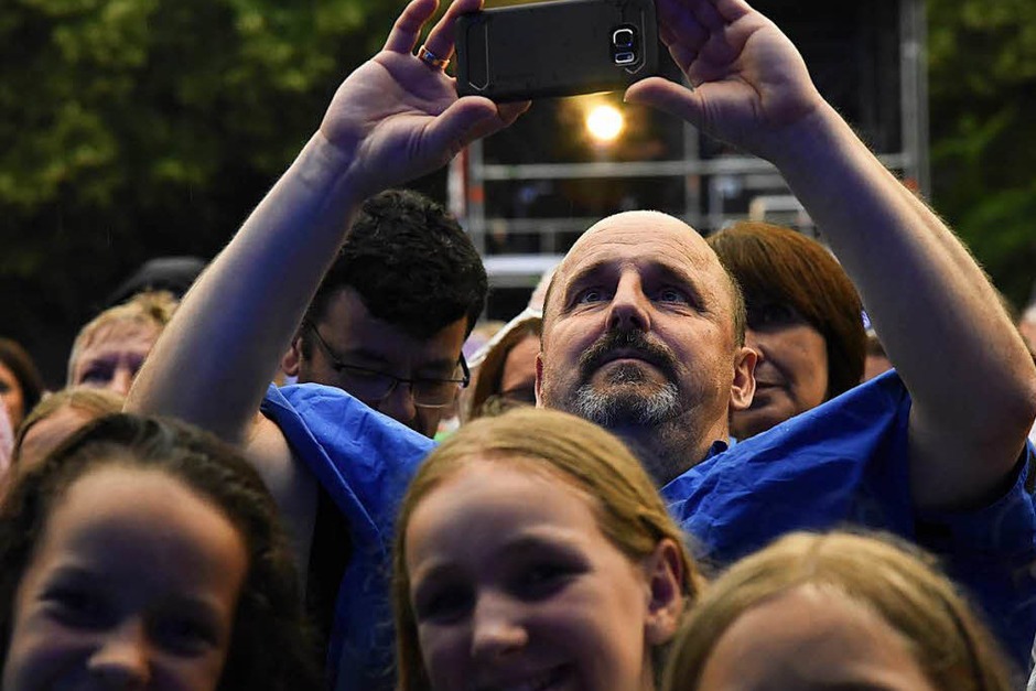 Alles gut im Blick - mit dem Handy (Foto: Markus Zimmermann) Alles gut im Blick - mit dem Handy (Foto: Markus Zimmermann)