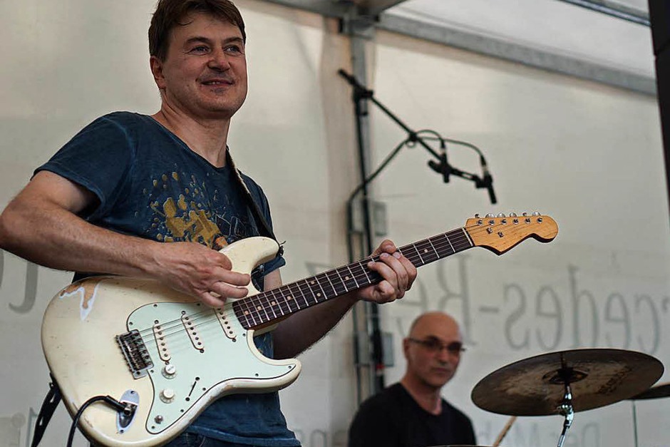 Freiburger Blues Association am Alten Messplatz (Foto: Simon Langemann) Freiburger Blues Association am Alten Messplatz (Foto: Simon Langemann)