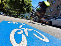 Radschnellwege von Freiburg ins Umland sollen 32 Millionen Euro kosten Radschnellwege von Freiburg ins Umland sollen 32 Millionen Euro kosten