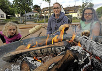 Gemütliches Sonnwendfeuer Gemütliches Sonnwendfeuer