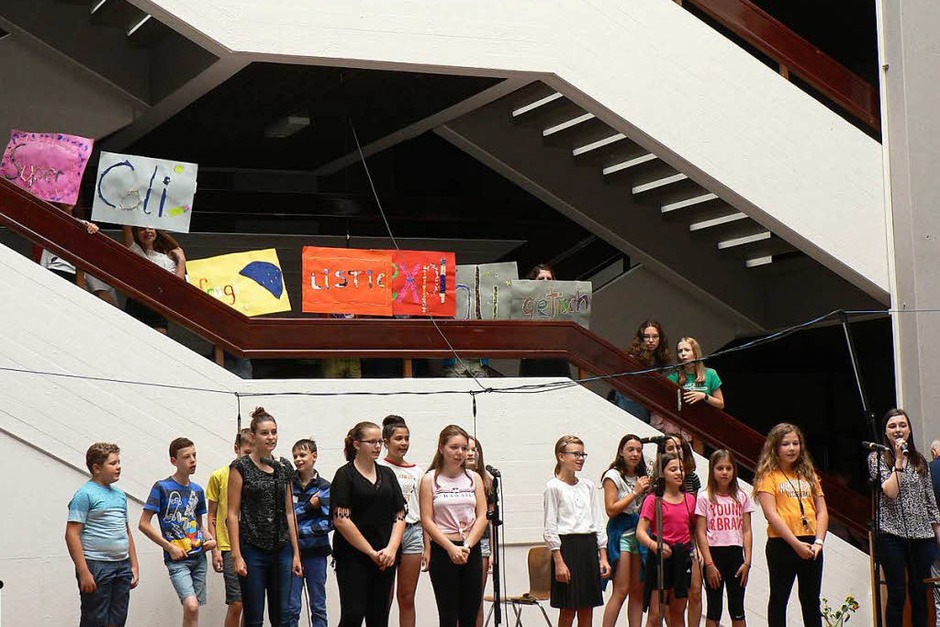 Die Schule soll Lern- und Lebensort sein. Wie dies am Georg-Büchner-Gymnasium in Rheinfelden, davon machten sich zahlreiche Besucher ein Bild. (Foto: Charlotte Pötter) Die Schule soll Lern- und Lebensort sein. Wie dies am Georg-Büchner-Gymnasium in Rheinfelden, davon machten sich zahlreiche Besucher ein Bild. (Foto: Charlotte Pötter)