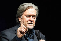 US-Rechtspopulist Bannon will Europa vor Wahl 2019 aufmischen US-Rechtspopulist Bannon will Europa vor Wahl 2019 aufmischen