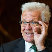 Umfrage: Winfried Kretschmann beliebtester Ministerpräsident Umfrage: Winfried Kretschmann beliebtester Ministerpräsident