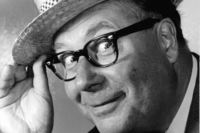 Unbekannte Texte und Musik von Heinz Erhardt entdeckt Unbekannte Texte und Musik von Heinz Erhardt entdeckt