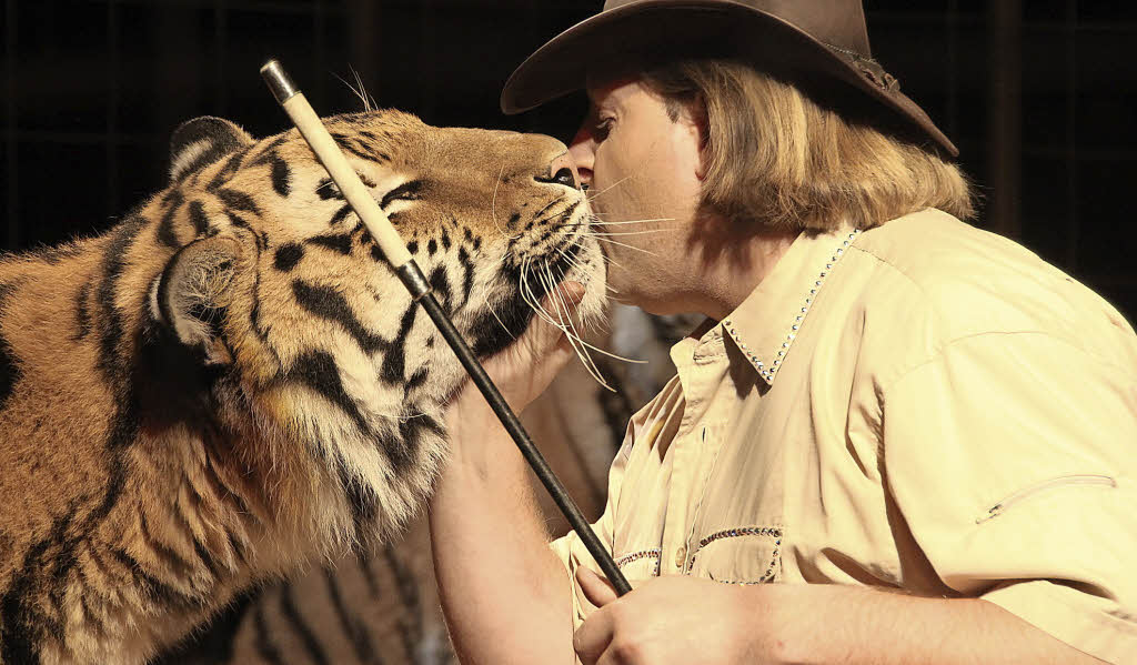 Circus Weisheit Macht Halt In Waldshut Tiengen Und Laufenburg Bad