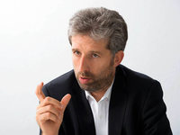 Tübingens OB Boris Palmer plädiert für ein Flüchtlingsticket Tübingens OB Boris Palmer plädiert für ein Flüchtlingsticket