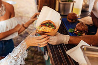 Food-Trucks aus ganz Deutschland kommen zum Street-Food-Market an die Freiburger Messe Food-Trucks aus ganz Deutschland kommen zum Street-Food-Market an die Freiburger Messe