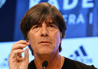 Liveblog: Wie sieht der neue Kurs von Joachim Löw aus? Liveblog: Wie sieht der neue Kurs von Joachim Löw aus?