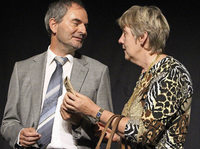 Kultschüür mit Ensemble Theater Wiwa "Plötzlich und unerwartet. Kurzszenen anlässlich der Kulturnacht Laufenburg/Schweiz. Kultschüür mit Ensemble Theater Wiwa "Plötzlich und unerwartet. Kurzszenen anlässlich der Kulturnacht Laufenburg/Schweiz.