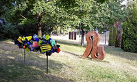 Neue Kunst auf der Liegewiese Neue Kunst auf der Liegewiese
