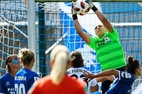 Die Erstliga-Fußballerinnen des SC Freiburg spielen zum Saisonstart 0:0 gegen den SC Sand Die Erstliga-Fußballerinnen des SC Freiburg spielen zum Saisonstart 0:0 gegen den SC Sand