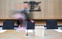 Angeklagter Geistlicher will Betrugsprozess mit Deal beenden Angeklagter Geistlicher will Betrugsprozess mit Deal beenden