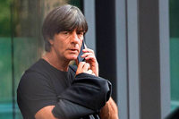 Warum Jogi Löw außerhalb Freiburgs nichts unbeobachtet tun kann Warum Jogi Löw außerhalb Freiburgs nichts unbeobachtet tun kann