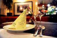 Ist es in Ordnung, die Restaurant-Rechnung stets gleichmäßig zu teilen? Ist es in Ordnung, die Restaurant-Rechnung stets gleichmäßig zu teilen?