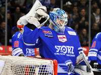 Wild Wings kassieren unter Trainer Paul Thompson mit dem 2:5 gegen Bremerhaven die vierte Niederlage in Folge Wild Wings kassieren unter Trainer Paul Thompson mit dem 2:5 gegen Bremerhaven die vierte Niederlage in Folge