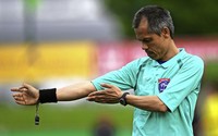Elsässischer Schiedsrichter pfeift stark Elsässischer Schiedsrichter pfeift stark