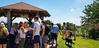 Tausende Wanderfreunde pilgern zum Tuniberg-Tag Tausende Wanderfreunde pilgern zum Tuniberg-Tag