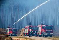Fotos: Waldbrände und Löscharbeiten in Mecklenburg-Vorpommern Fotos: Waldbrände und Löscharbeiten in Mecklenburg-Vorpommern