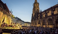 Neues Programm des Zirkus vom Jugendbildungswerk Neues Programm des Zirkus vom Jugendbildungswerk
